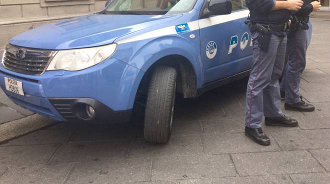 Polizia 