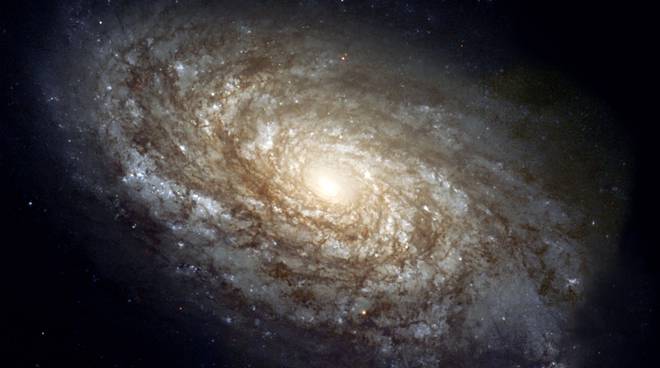 A spasso per l’Universo: da casa nostra agli ammassi di galassie