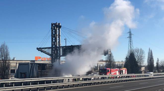 incendio autostrada