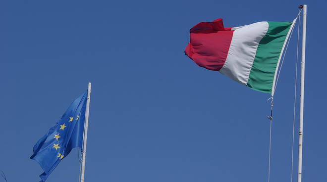 Bandiere Italia Europa