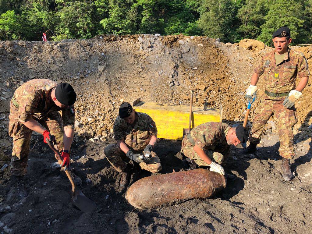 Bomba a Corte Brugnatella