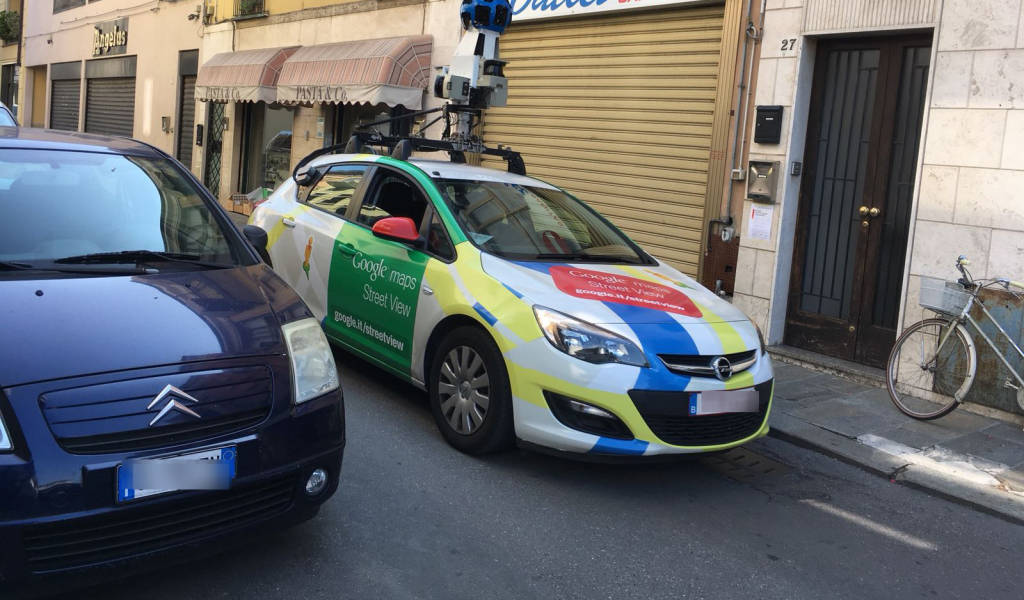 La Google Car avvistata a Fiorenzuola