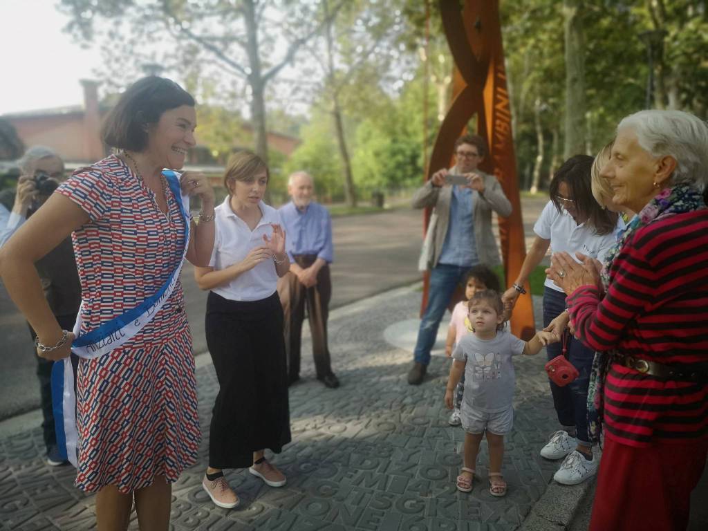 La vicepresidente Gualmini visita il centro Bambini-Anziani del Facsal