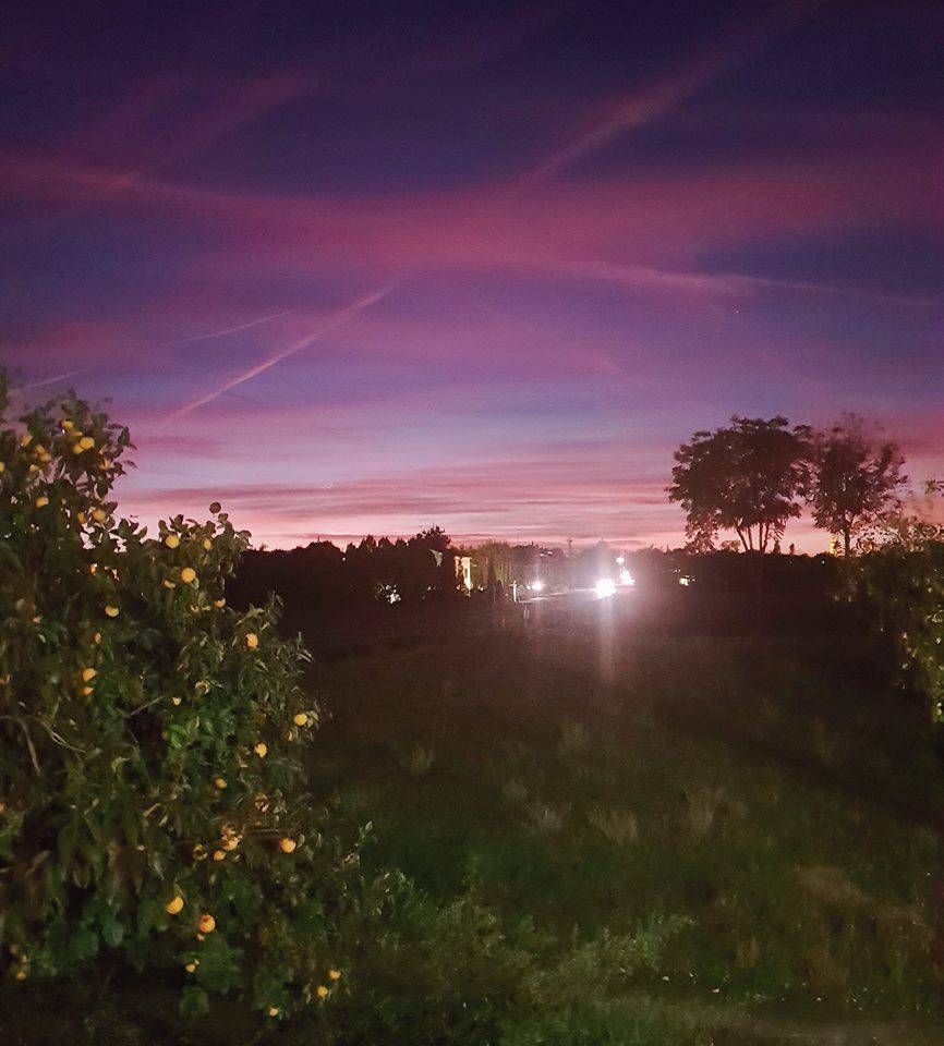 Un tramonto rosa il 24 ottobre