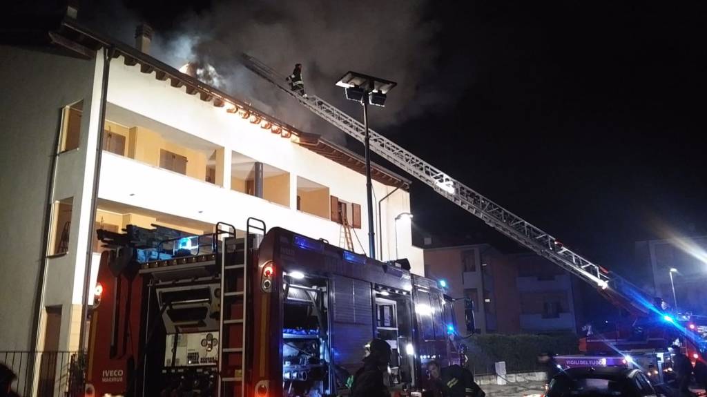 Incendio a San Nicolò nella notte del 1 dicembre