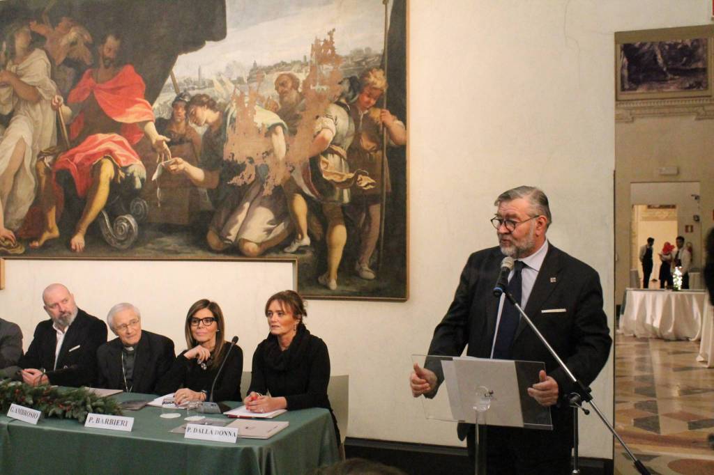 La mostra di Annibale si presenta alle autorità