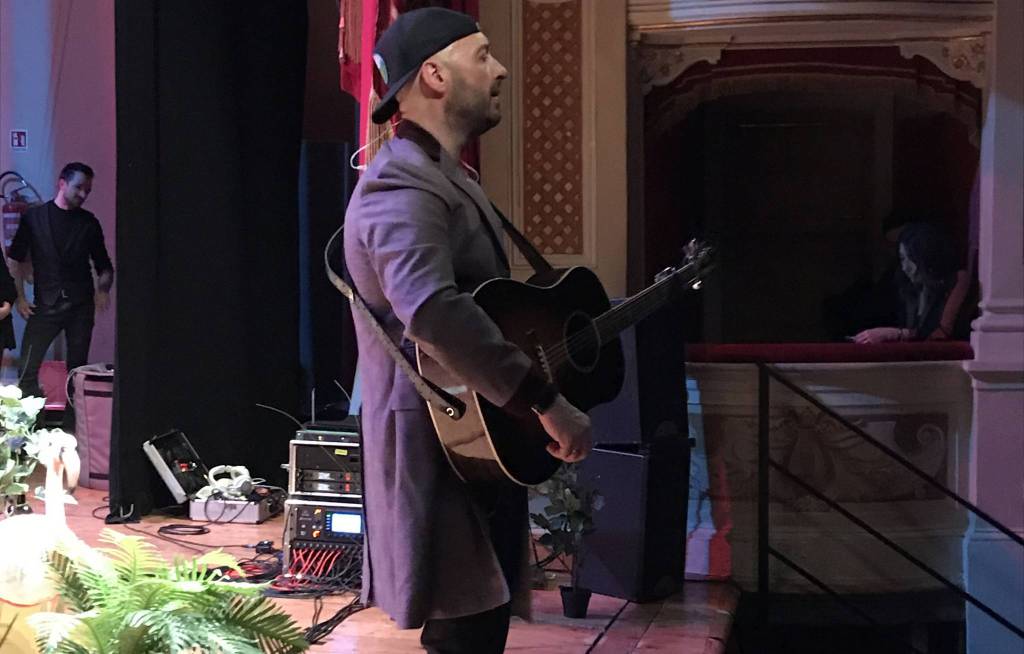 Joe Bastianich al teatro Verdi di Fiorenzuola 