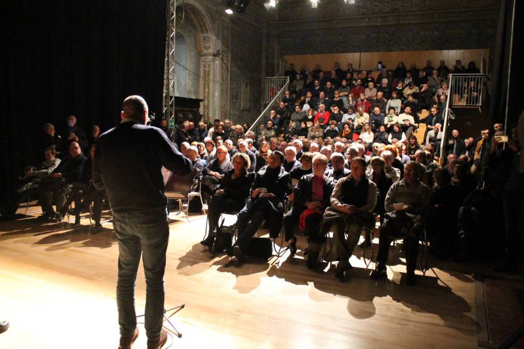 Nicola Zingaretti al Teatro Gioia