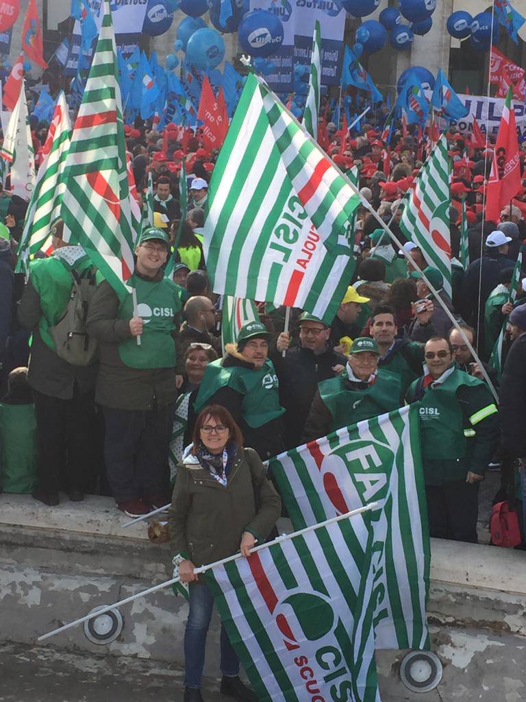 La manifestazione dei sindacati a Roma