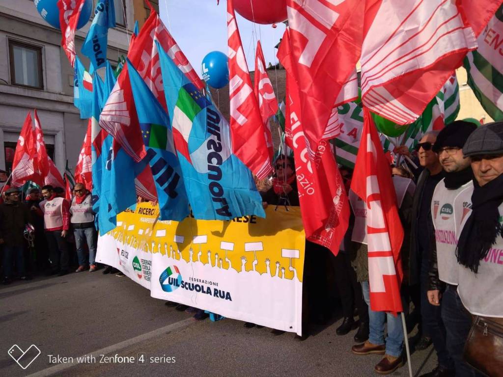 La manifestazione dei sindacati a Roma