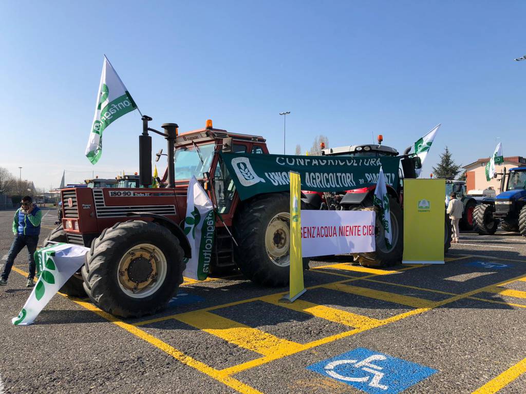 La protesta dei trattori arriva in città