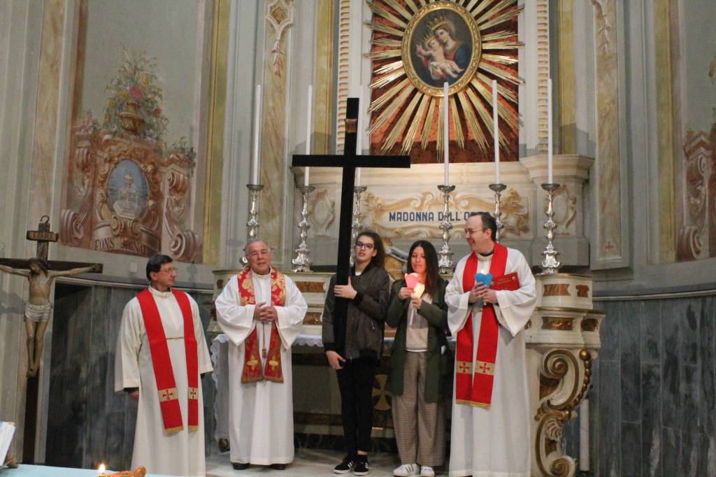 La via Crucis in centro a Piacenza