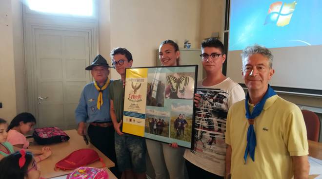 La premiazione dei vincitori del concorso "Basi Aperte" con gli scout di Piacenza