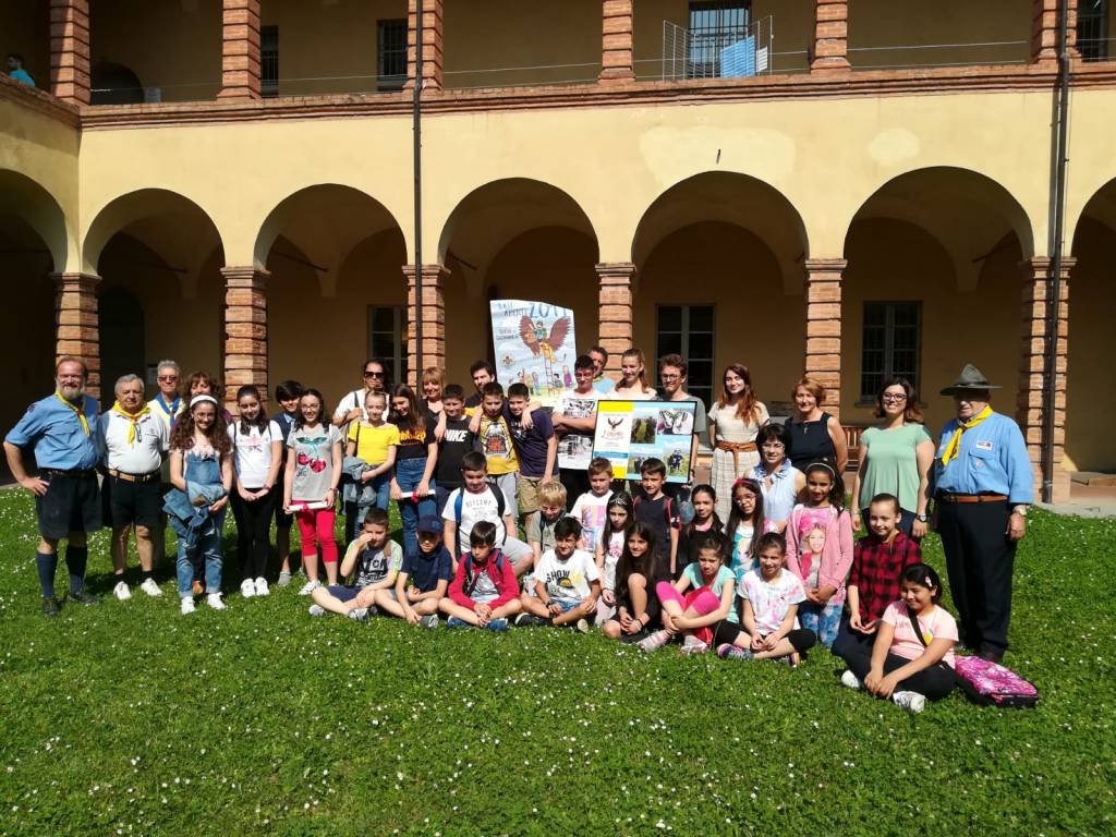 La premiazione dei vincitori del concorso "Basi Aperte" con gli scout di Piacenza