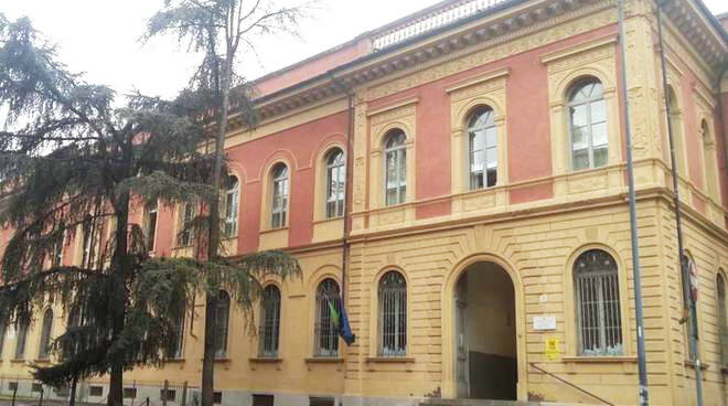 La scuola "Giordani" di Piacenza