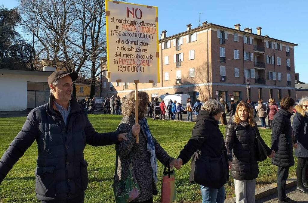 Manifestazione comitato due piazze