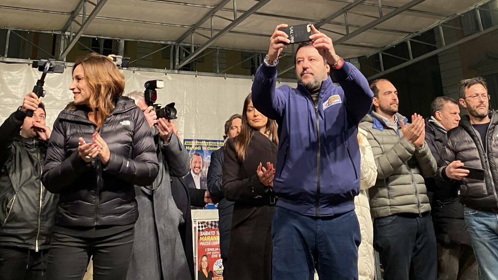 Il comizio di Matteo Salvini in Piazza Cavalli 