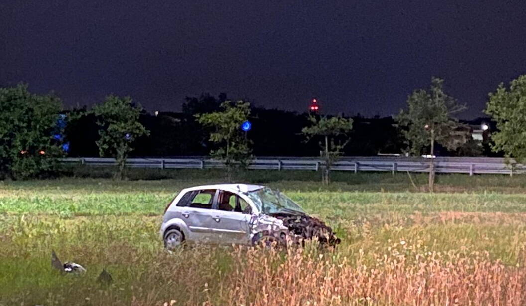 auto nel campo tangenziale