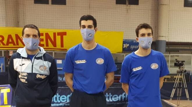 Mattia Crotti con i compagni di squadra Damiano Seretti e Romain Lorentz (Reggio Emilia Ferval)