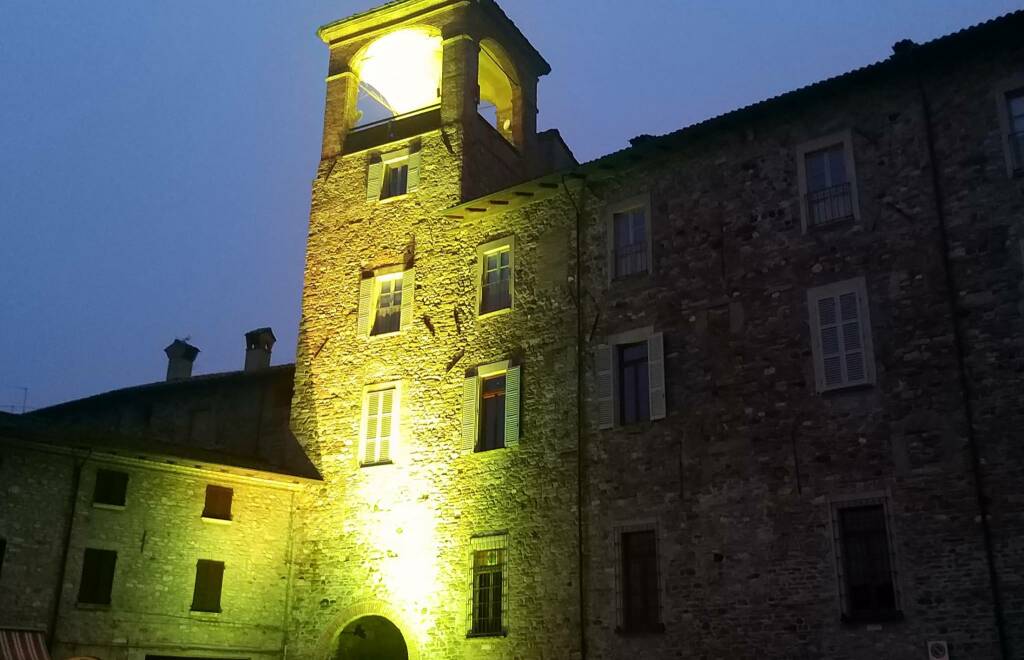 La provincia di Piacenza si illumina di giallo per Patrick Zaki