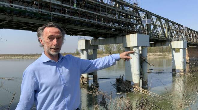 Il sopralluogo di Meuccio Berselli al Ponte della Becca