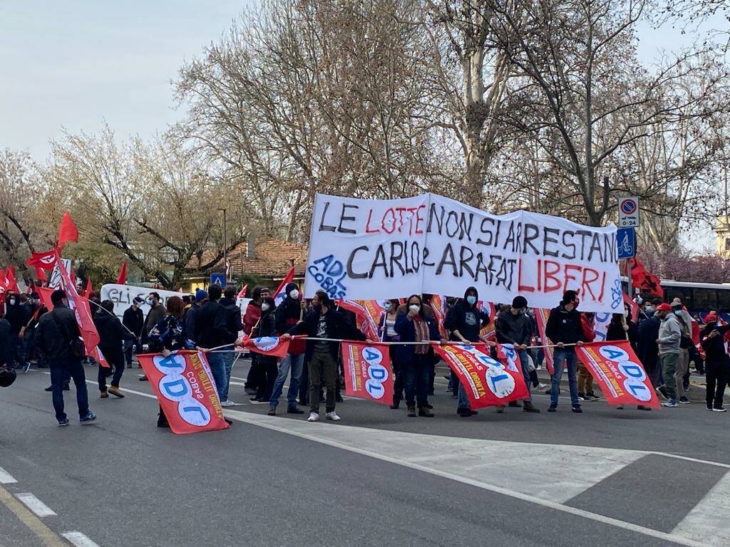 La manifestazione dei Si Cobas dopo gli arresti