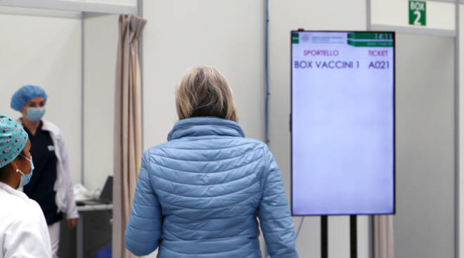 Centro vaccinazioni Piacenza Expo