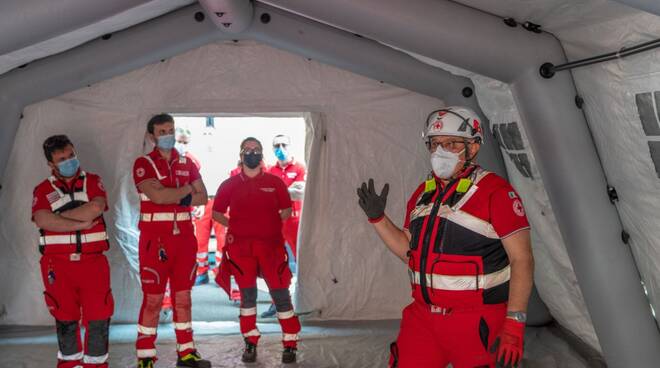 Croce Rossa (foto di Mario Carminati)