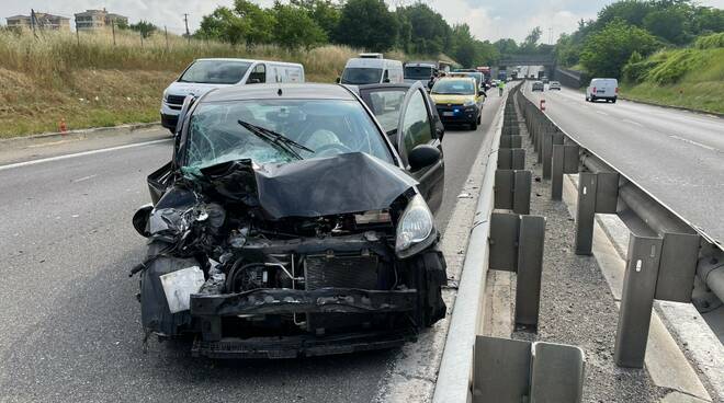 incidente mezzo agricolo tangenziale