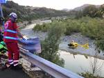 Caduto in Trebbia, soccorso alpino e vigili del fuoco Bobbio