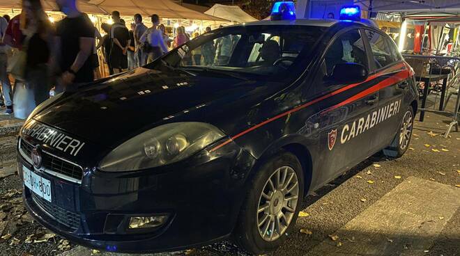 carabinieri mercato