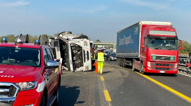 Incidente tir autostrada