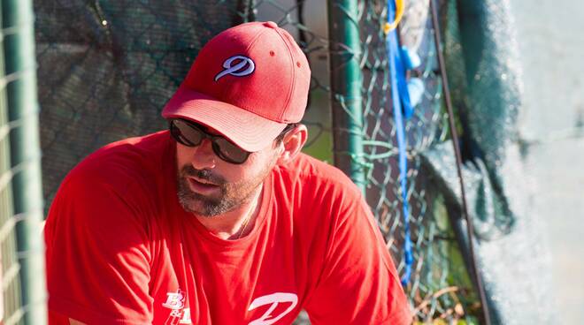 Nella foto (di Aldo Scorsoglio) il manager del Piacenza Baseball Gianluca Marenghi