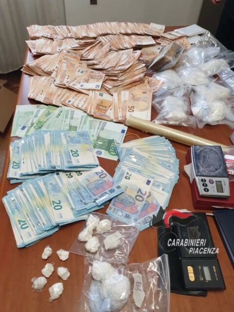 sequestro cocaina Fiorenzuola carabinieri