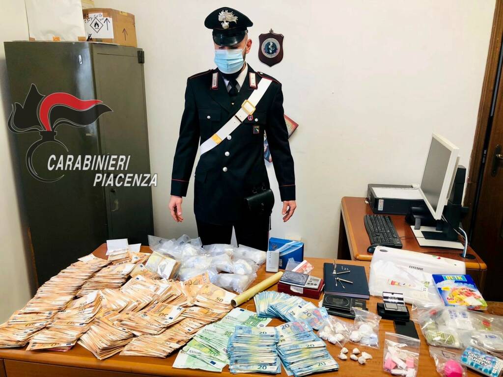 sequestro cocaina Fiorenzuola carabinieri