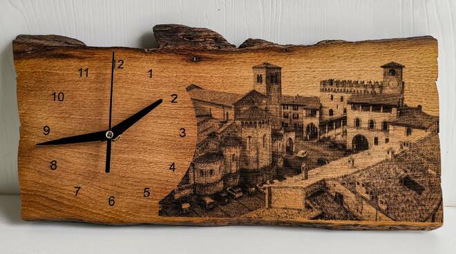 Orologio in legno falegnameria Tiramani