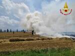 incendio campo di grano