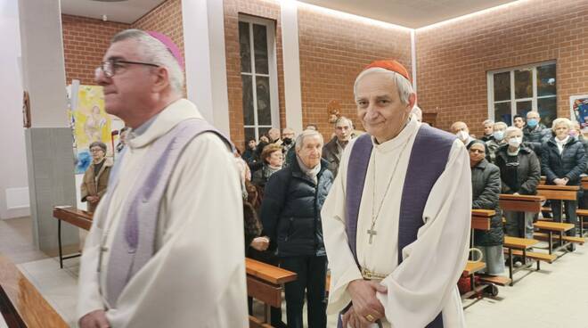 Il cardinale Zuppi alla veglia per la pace