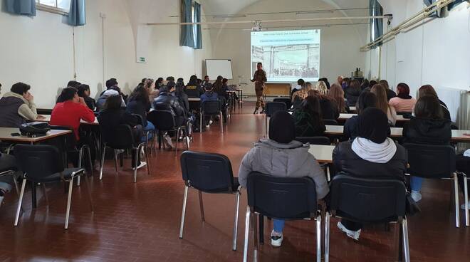 Scuola Volta, Regimento Pontieri 