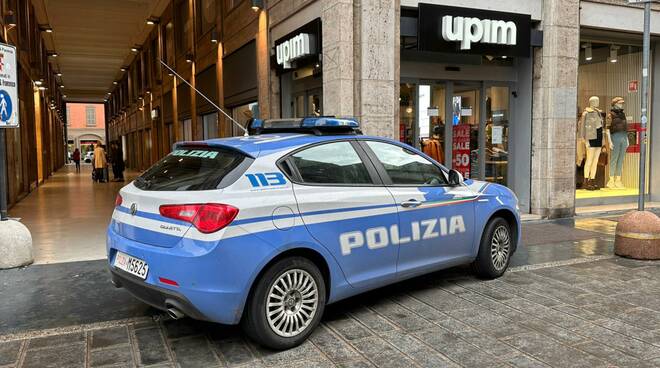 polizia volante centro via XX Settembre