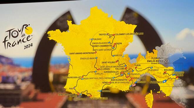 presentazione Tour de France Parigi