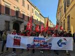 Sciopero in piazza Cgil e Uil