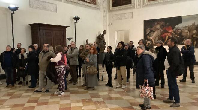 Visitatori a palazzo Farnese